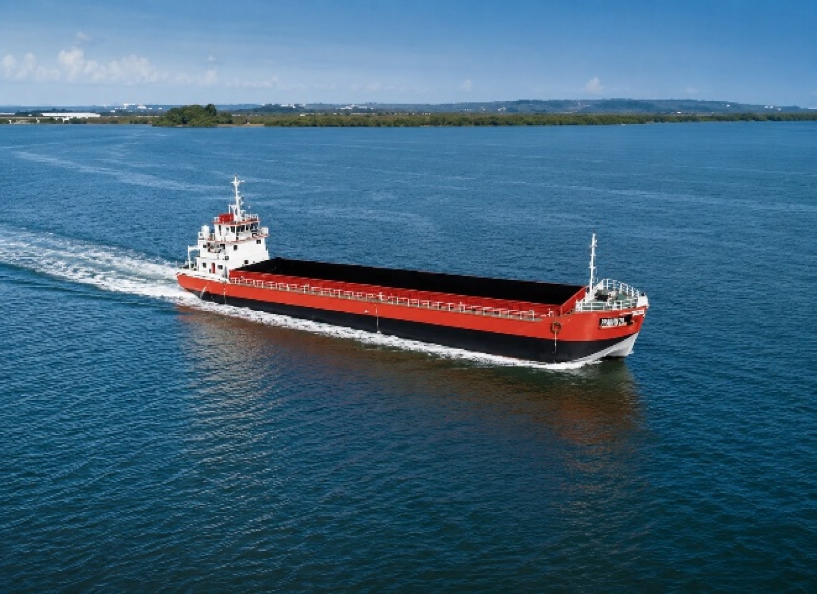 70 m  (2250 DWT)